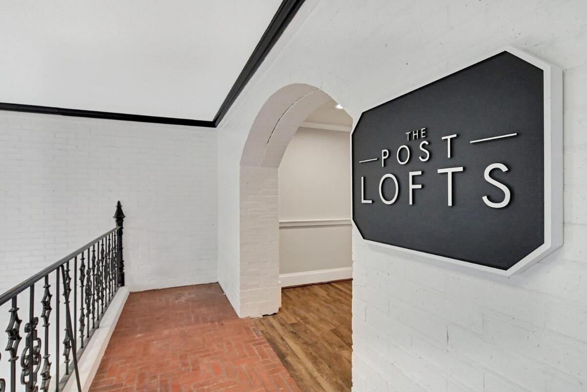 Апартаменти Freedom'S Flight - The Post Lofts Стейтсборо Екстер'єр фото